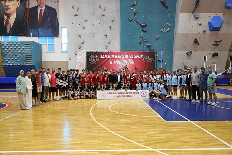 2025 Anadolu Yıldızlar Ligi Hentbol Türkiye Şampiyonası sona erdi