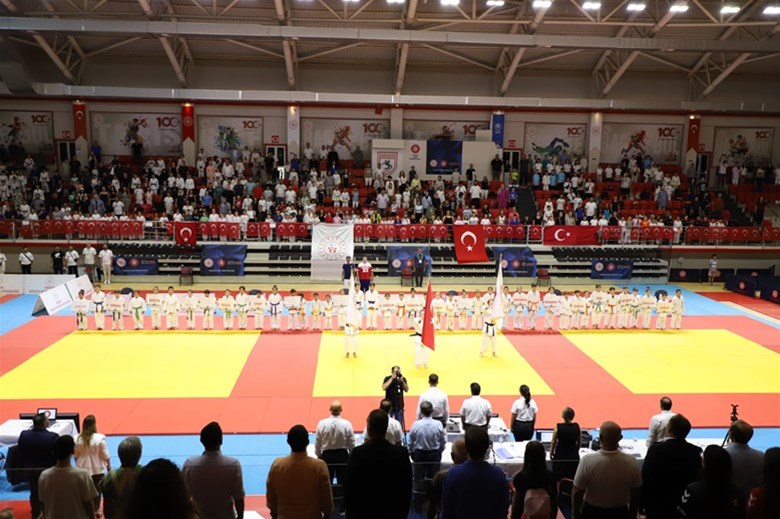 21. Uluslararası Karadeniz Judo Şampiyonası başladı