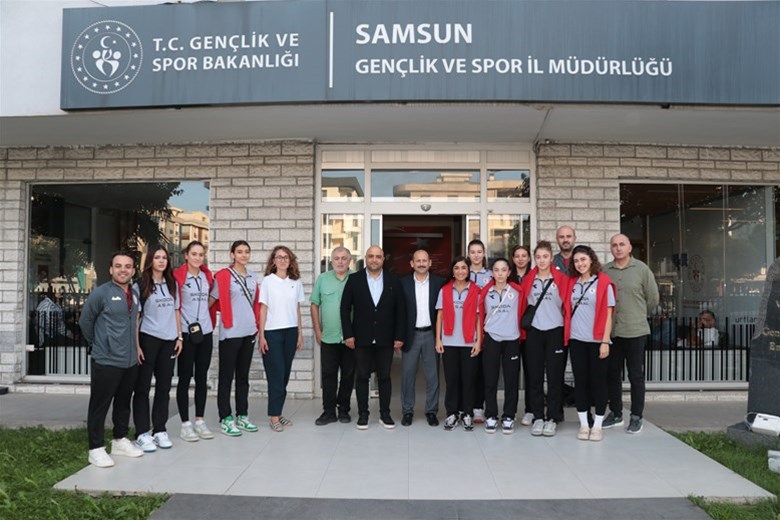 Samsunspor Voleybol takımından İl Müdürümüz Feyzullah Dereci’ye ziyaret